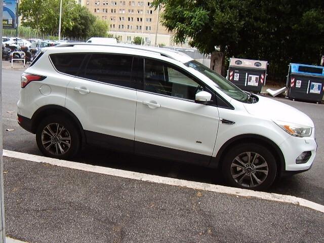 Ford Kuga 2.0 TDCI 150 CV S&S 4WD Vignale GANCIO TRAINO