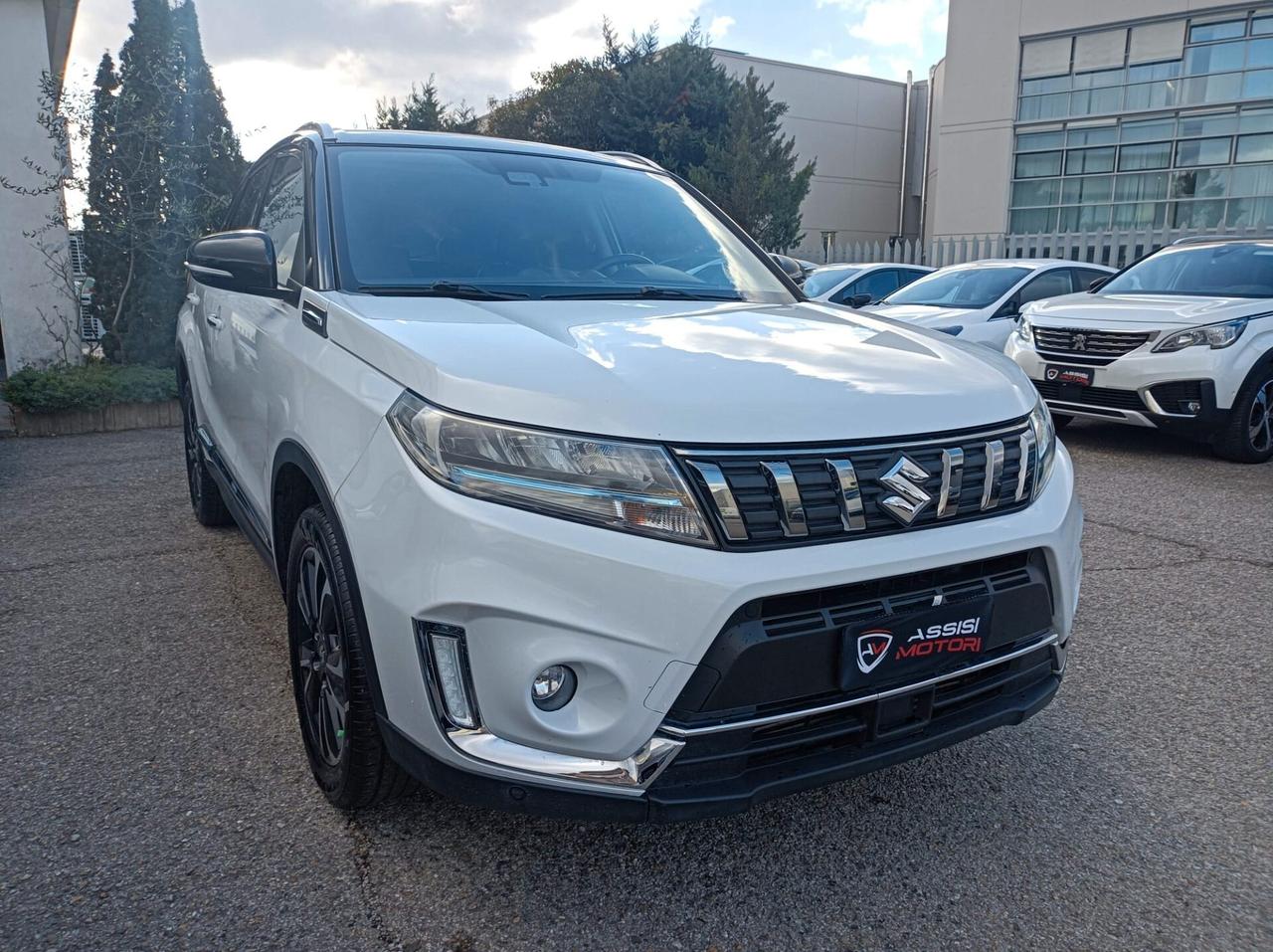 Suzuki Vitara 1.4 Hybrid Top