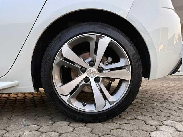 Peugeot 308 PureTech Turbo 130 S&S EAT8 GT Line