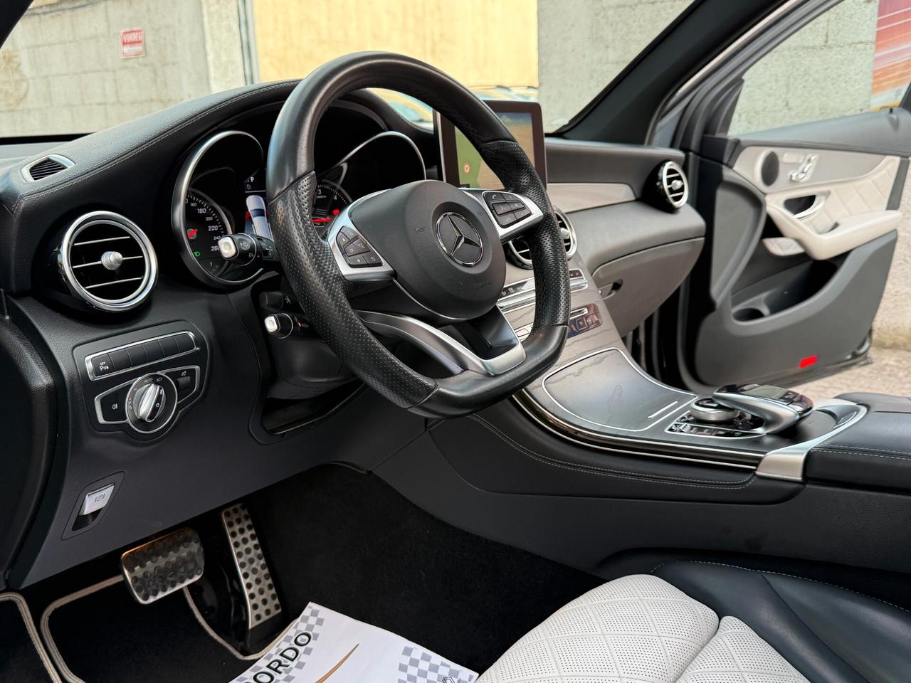 Mercedes GLC 250d 4Matic Premium *TETTO - 2017