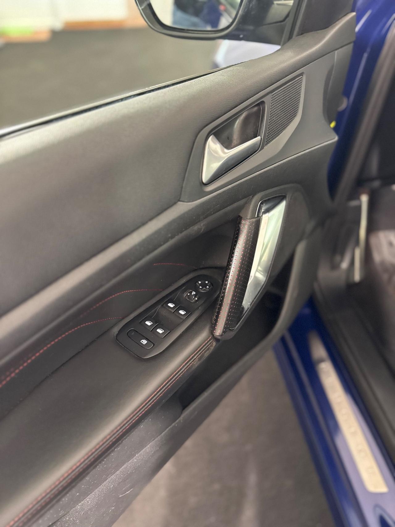 Peugeot 308 BlueHDi 150 S&S EAT6 GT Line