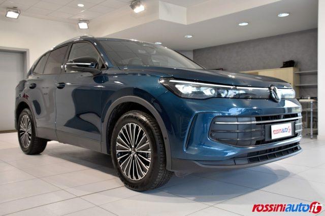 VOLKSWAGEN Tiguan 2.0 TDI 150 CV DSG EDITION PLUS + R18 + GANCIO TRA