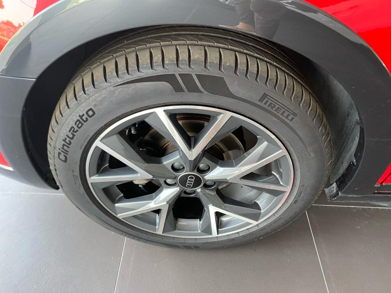 AUDI A1 II 2022 allstreet - A1 allstreet 30 1.0 tfsi Identity Contrast 110cv