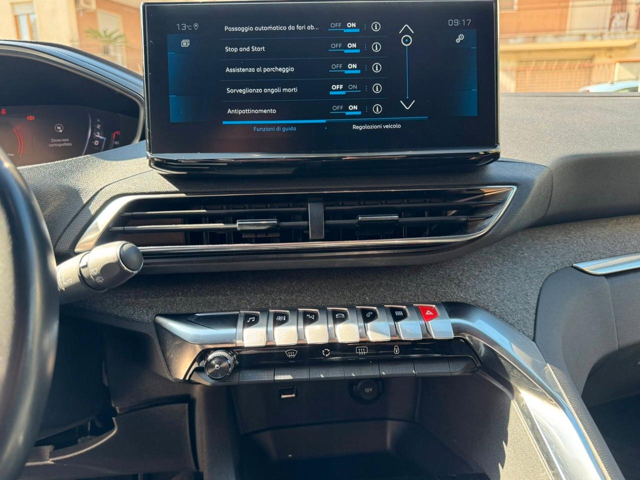 PEUGEOT 3008 1.5 HDI 130 CV. EAT8 E6 ALLURE PAK FULL