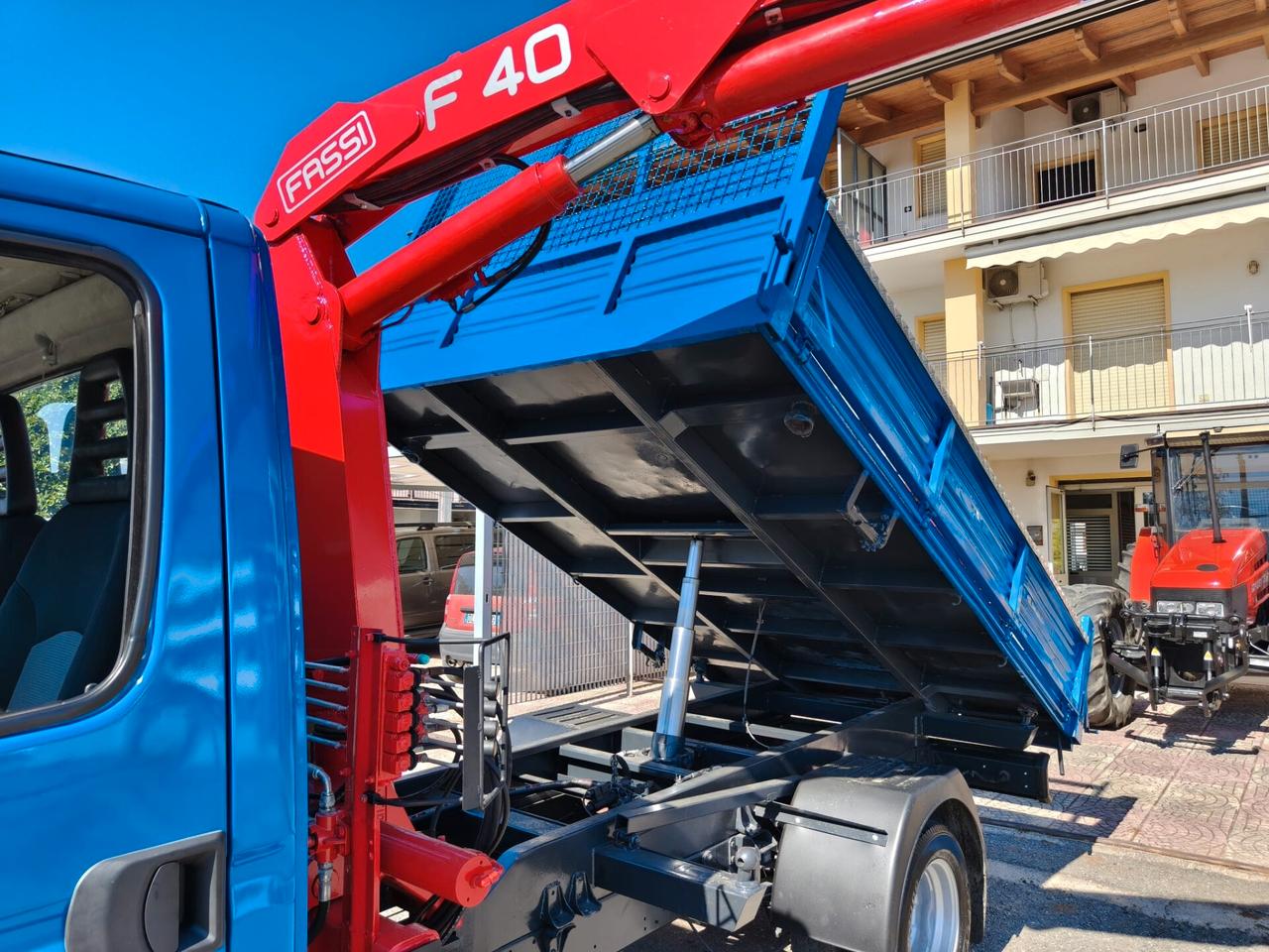 Iveco Daily 35 C15 Ribaltabile + Gru - 2013