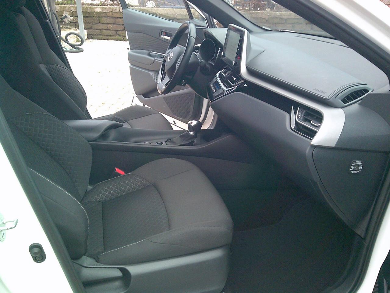 Toyota C-HR 1.8 Hybrid E-CVT Active*PREZZO VERO SENZA VINCOLI*