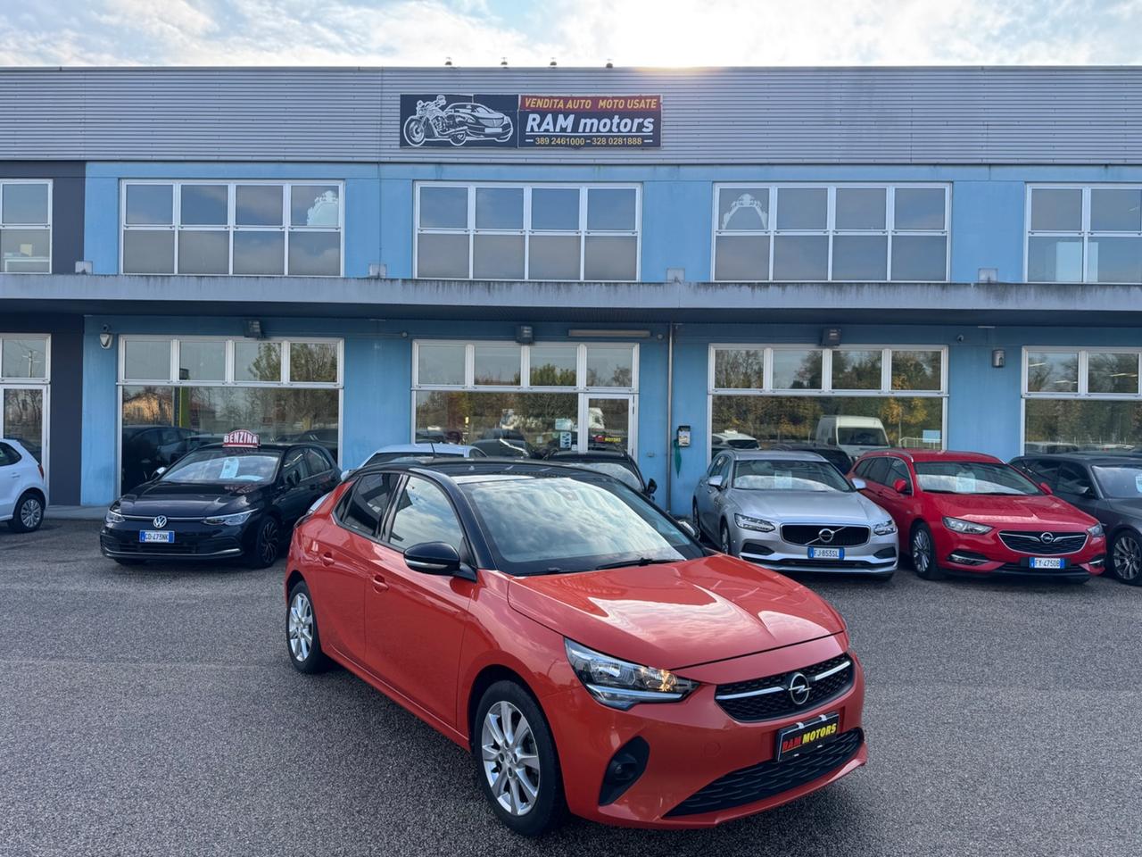 Opel Corsa 1.2 Design & Tech Bi-Color Neopatentati