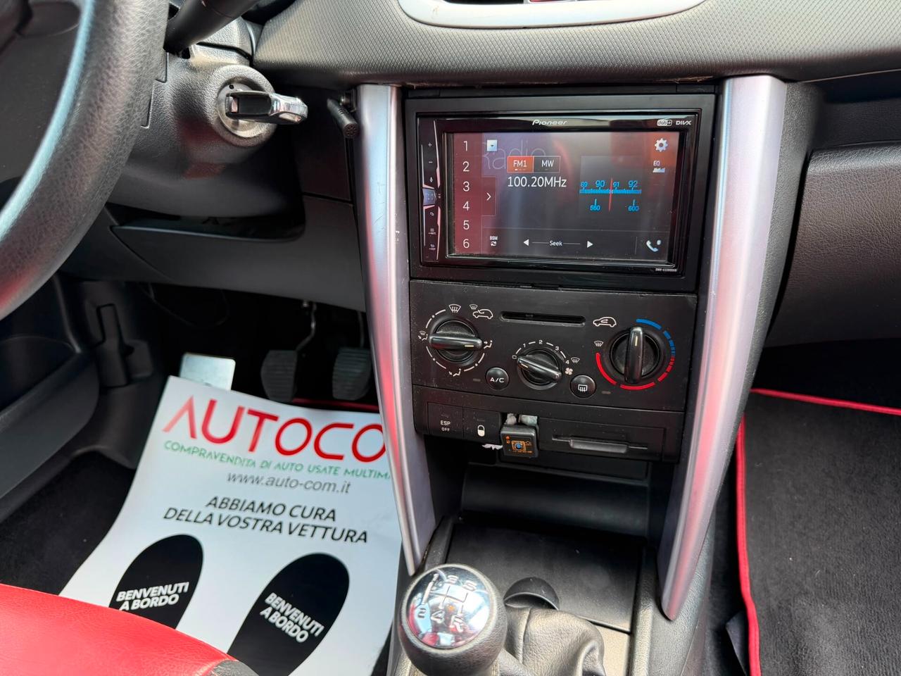 Peugeot 207 1.6 VTi 120CV CC Roland Garros