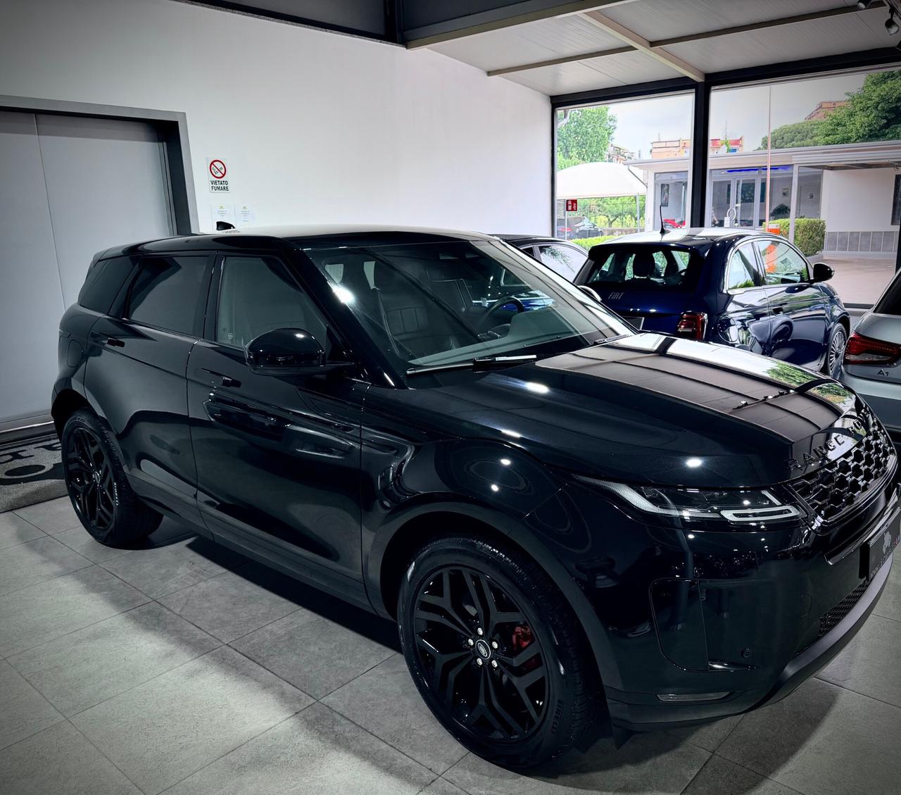 Land Rover Range Rover Evoque 2.0d i4 163CV Mhev SE Total Black N1