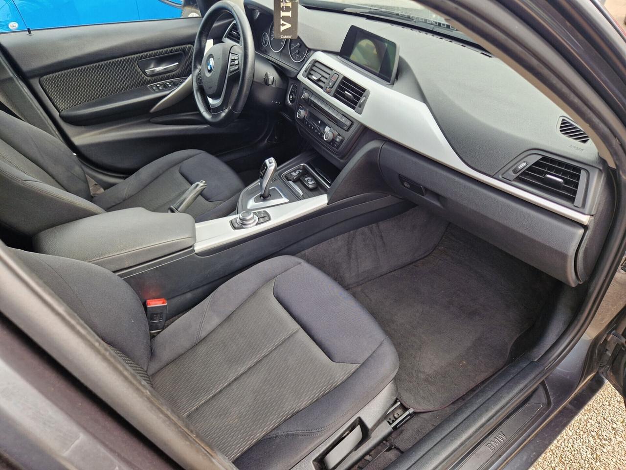 Bmw 316d 2.0 116CV Touring - 2012