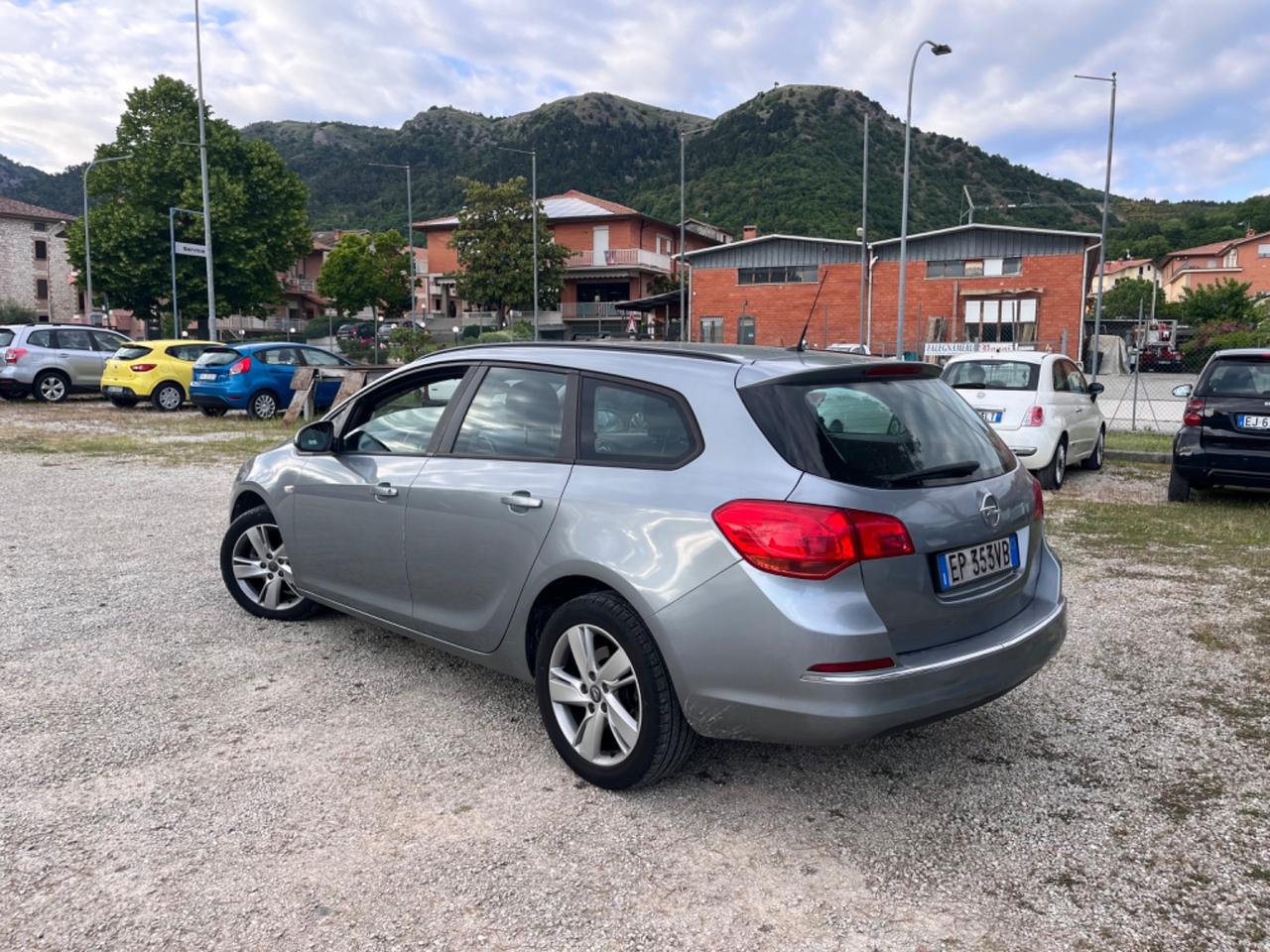 Opel Astra 1.7 CDTI 110CV Sports Tourer Cosmo