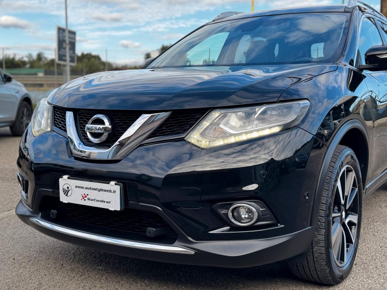 Nissan X-Trail 1.6 dCi 2WD Tekna 131CV - 2015