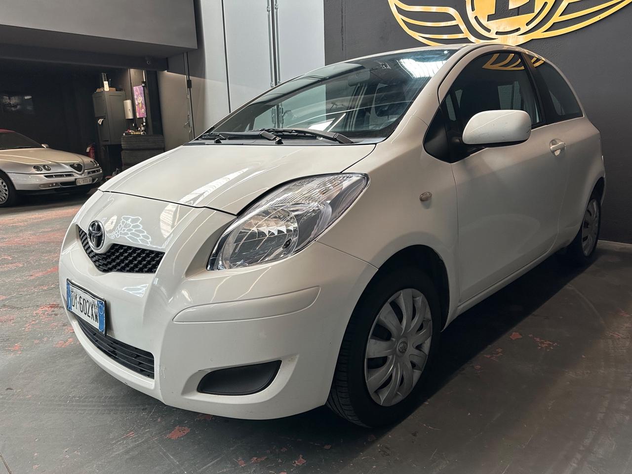 TOYOTA YARIS 3P. 1.0 BENZINA NEOPATENTATI