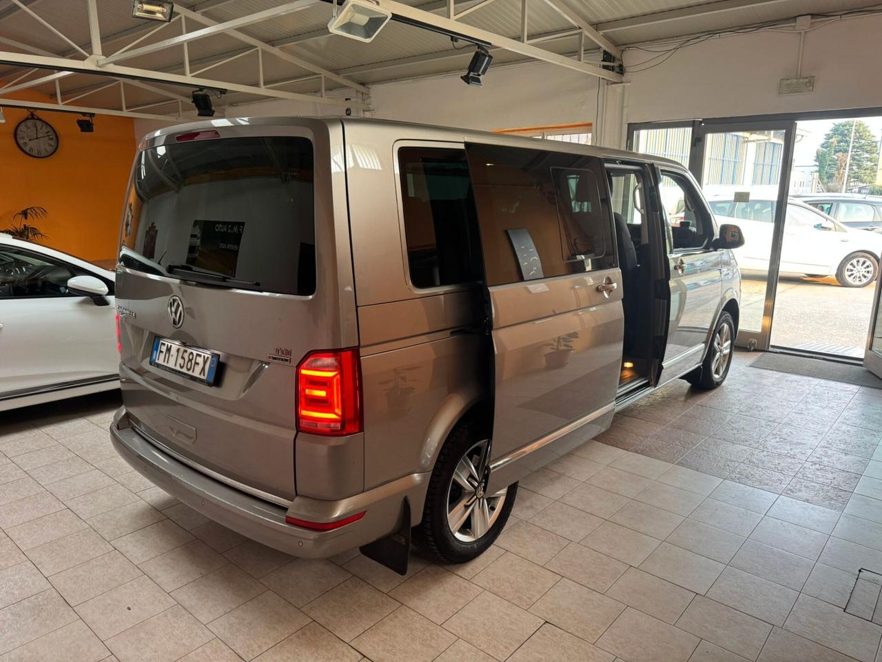 Volkswagen Caravelle 2.0 TDI 204CV 4 Motion
