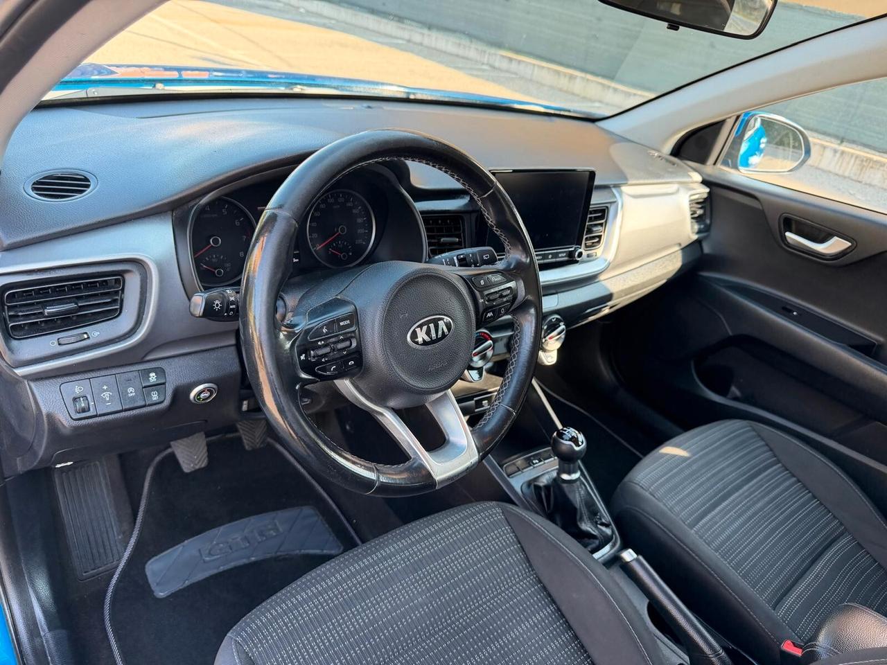 Kia Stonic 1.2 Gpl - NEOPATENTATI - 12 MESI DI GARANZIA -