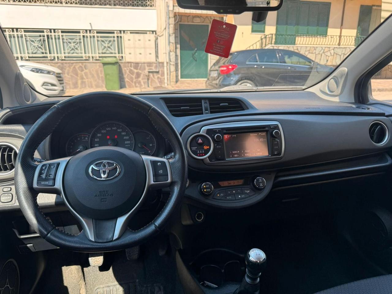 Toyota Yaris 1.3 5 porte Lounge