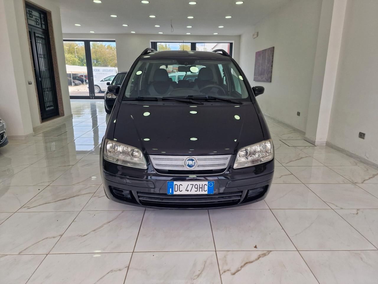 Fiat Idea 1.3 Multijet 16V 90 CV. Cambio Automatico