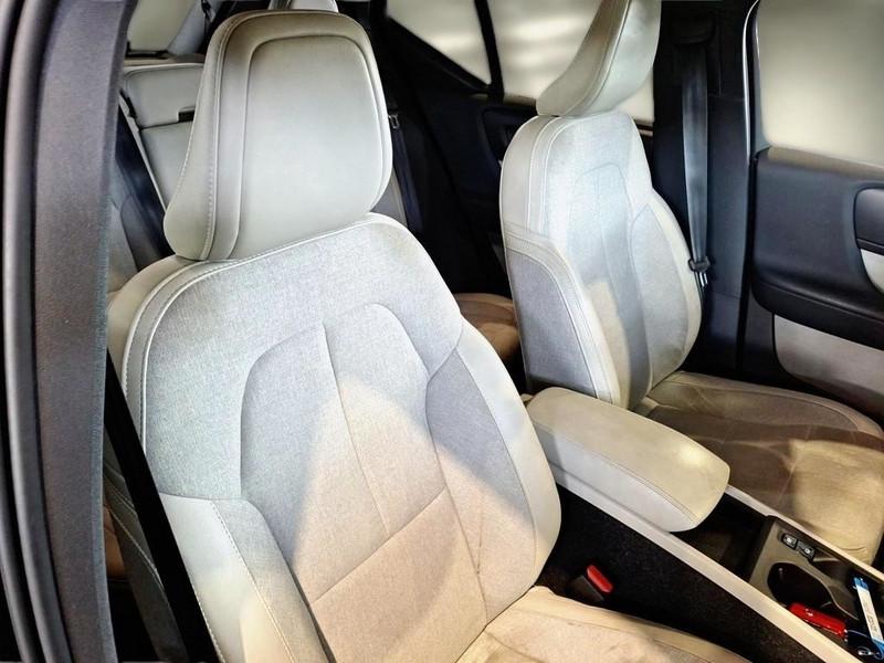VOLVO XC40 T5 Twin Engine Geartronic Business Plus