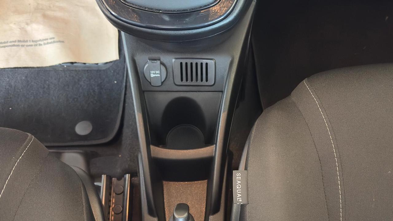 Lancia Ypsilon 1.0 FireFly 5 porte S&S Hybrid Ecochic A. Ferretti