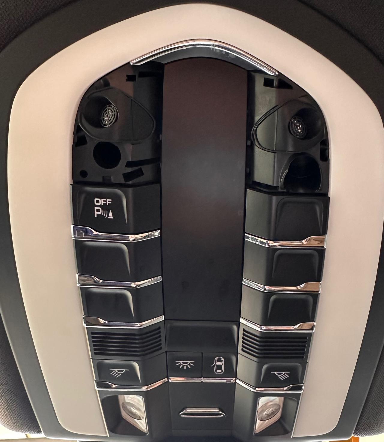 Porsche Macan 2.0 245cv pdk