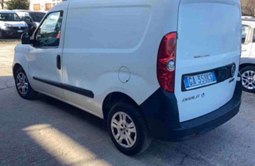 Fiat Doblò 1.6 MJT 105CV PC-TN Cargo - 2020