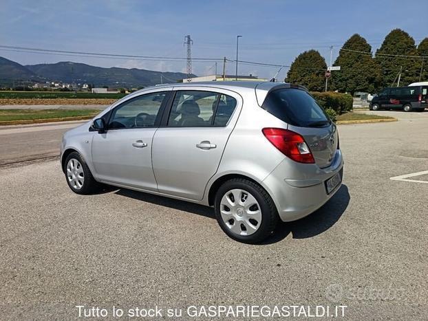 Opel Corsa 1.2 5 porte Edition