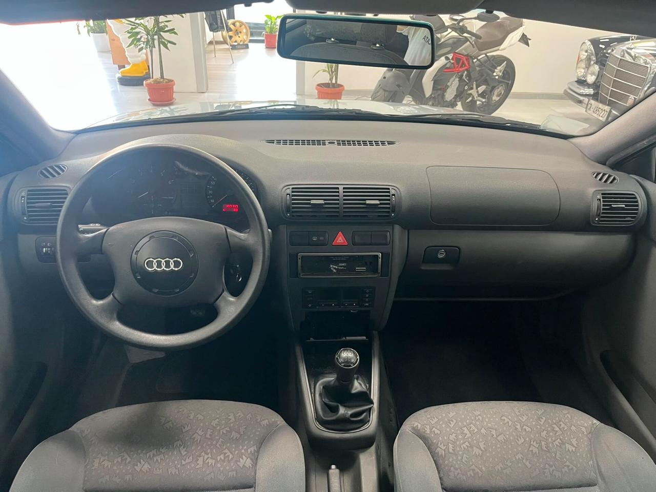 Audi A3 3p 1.8