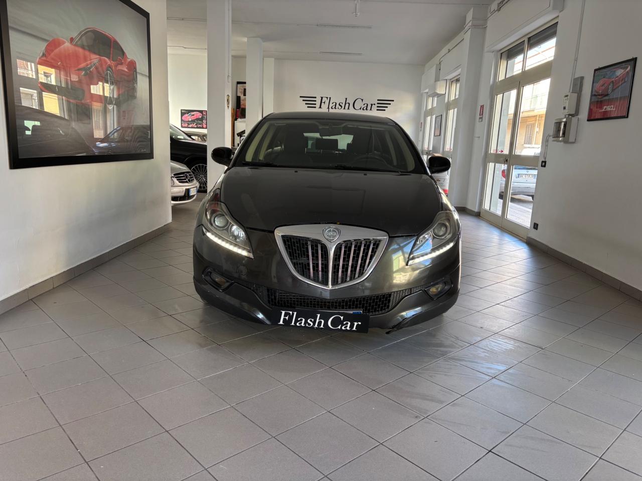 Lancia Delta 1.6 MJT DPF Argento