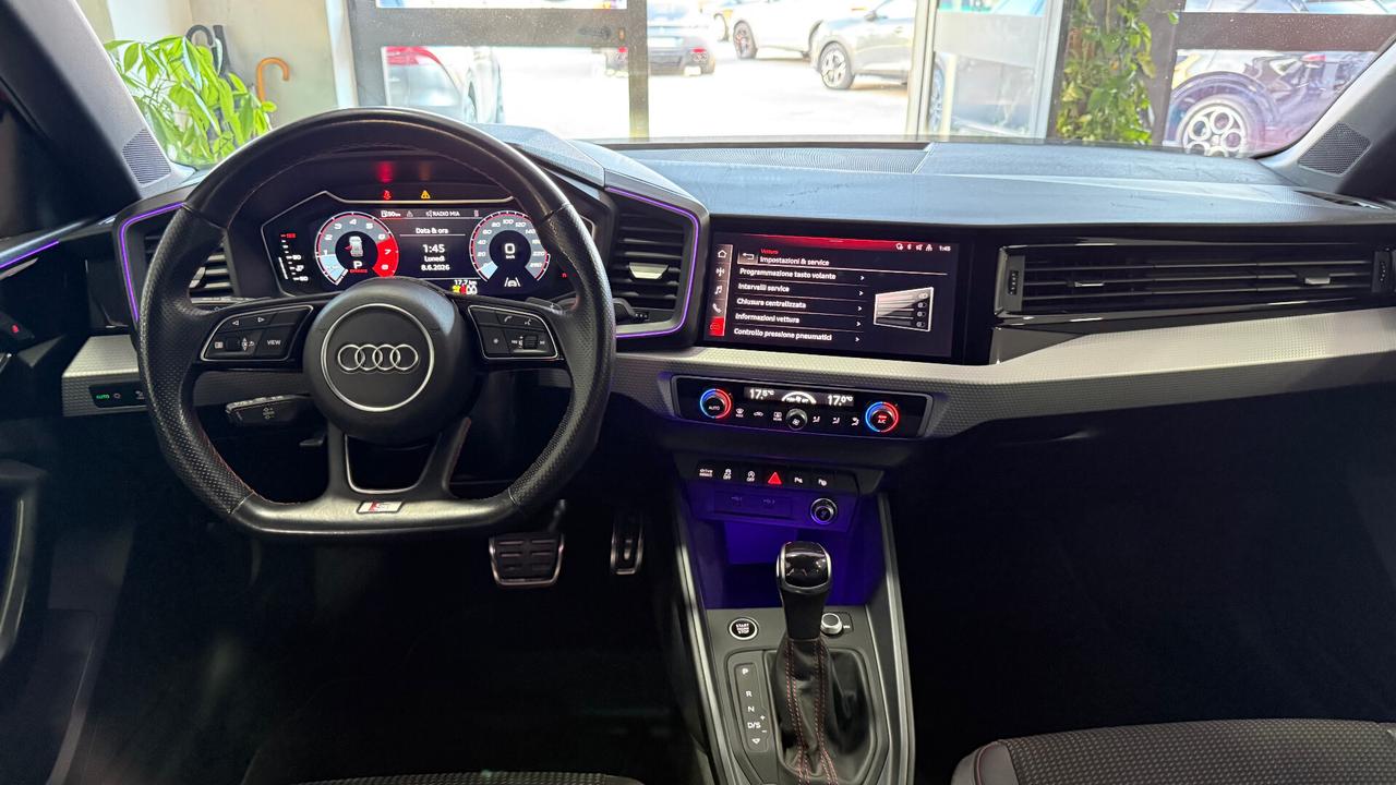 AUDI A1 SPORTBACK 40 TFSI STRONIC S LINE
