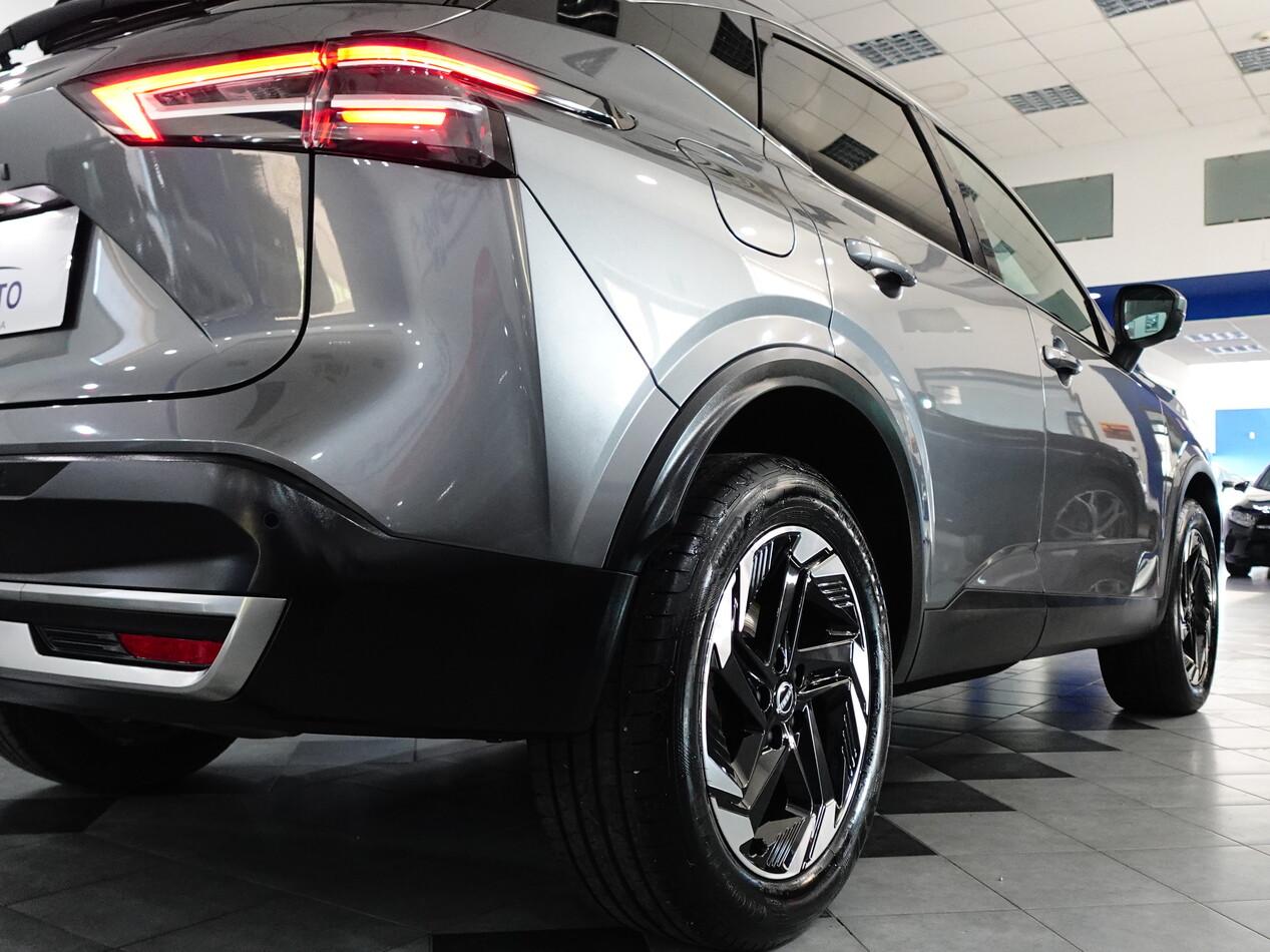 Nissan Qashqai 1.3 BZ 158 CV MHEV X-TRONIC N-CONNECTA