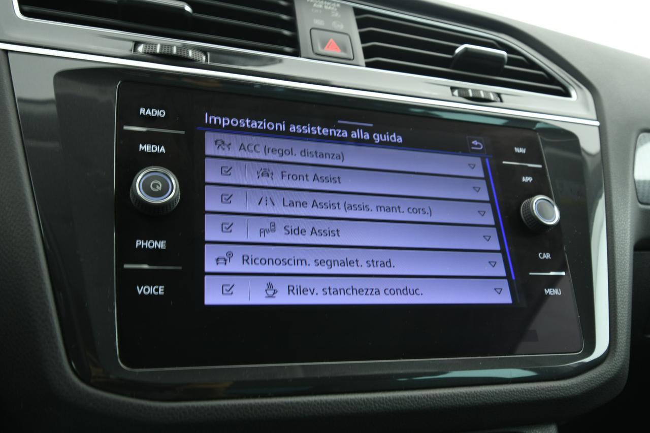 VOLKSWAGEN Tiguan 2.0 tdi Life 150cv dsg APP CONNECT+ACC+LED+C17"
