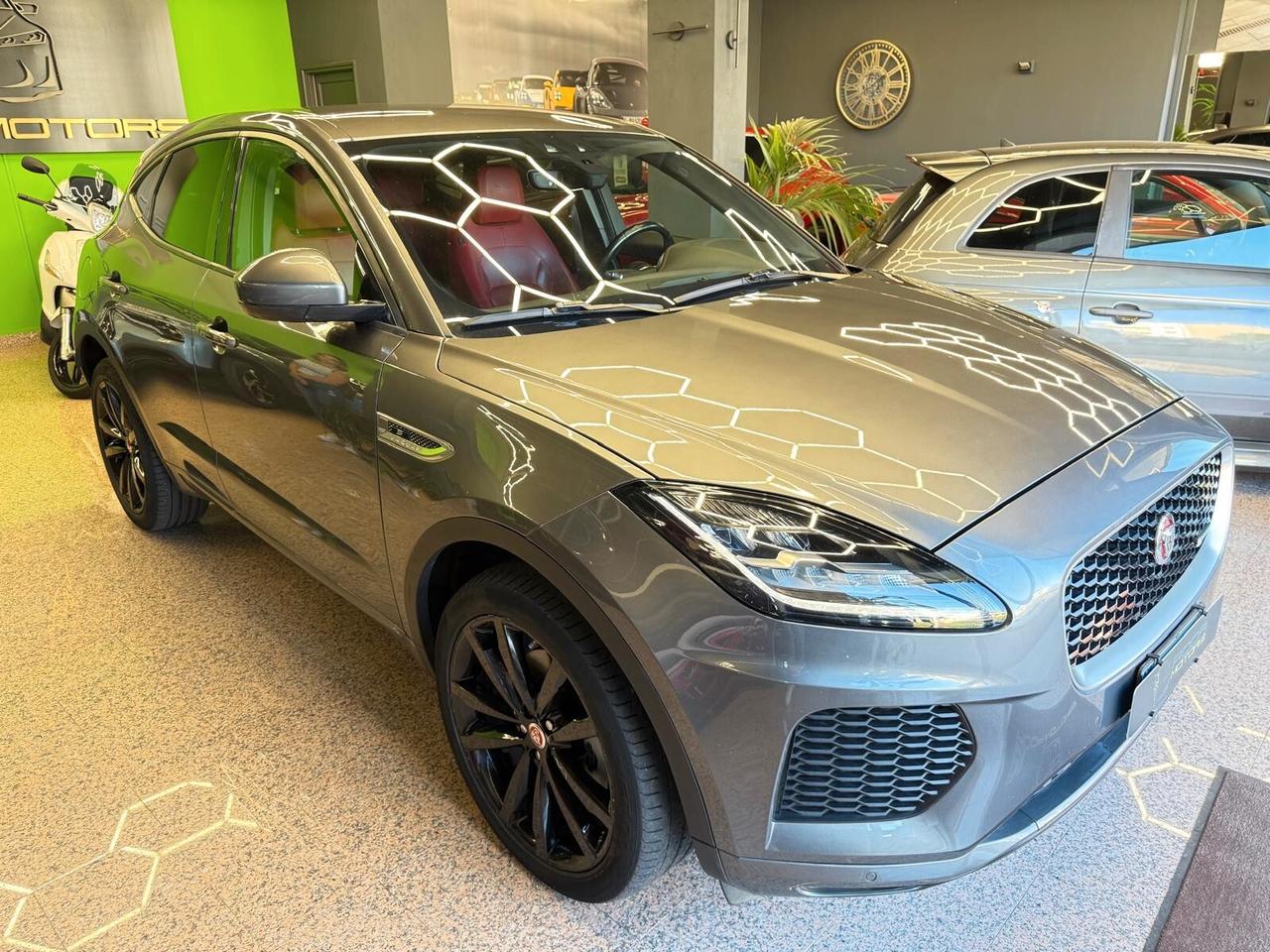 Jaguar E-Pace 2.0D 150 CV AWD aut. R-Dynamic SE