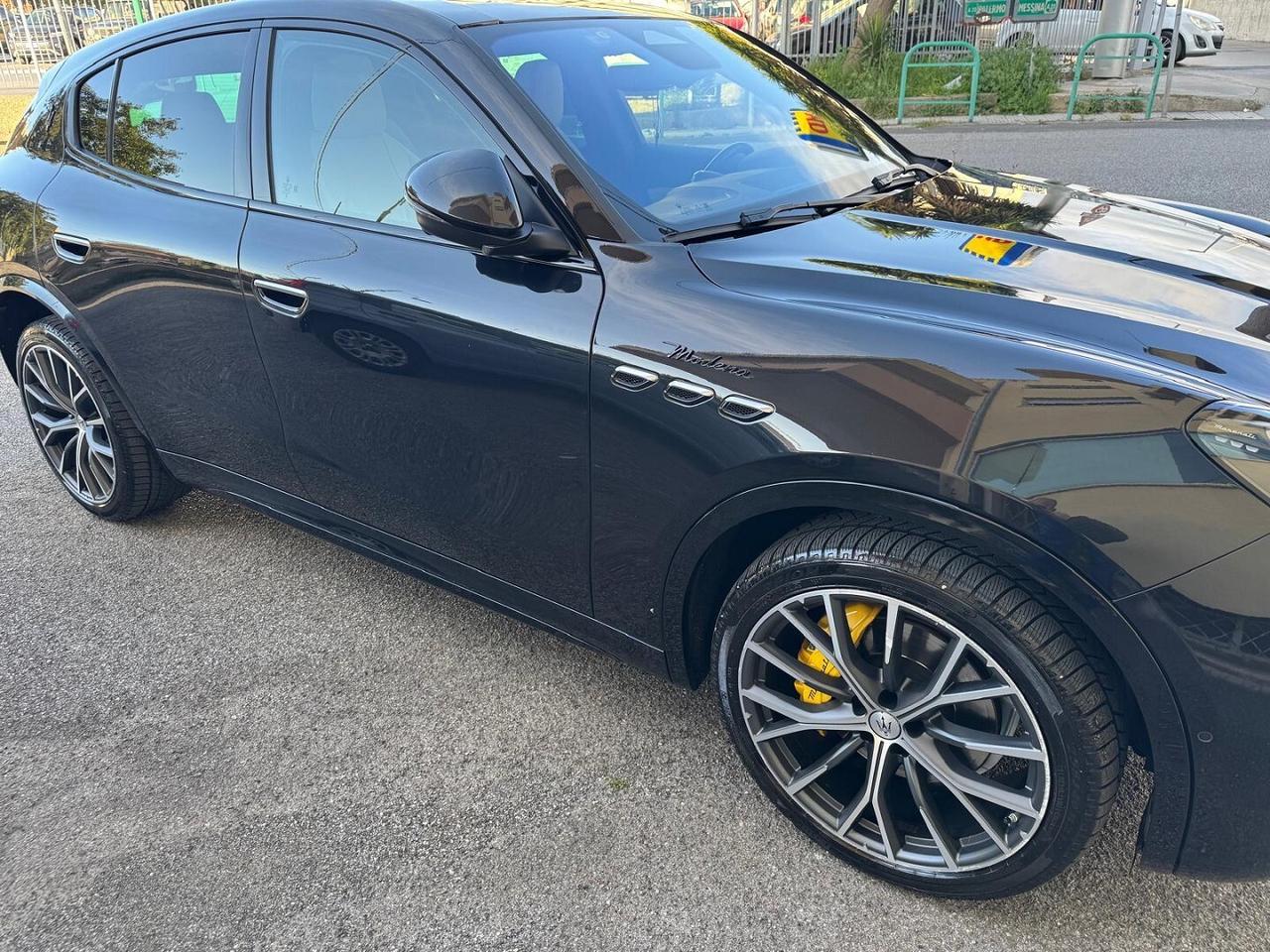 MASERATI GRECALE MODENA 330CV