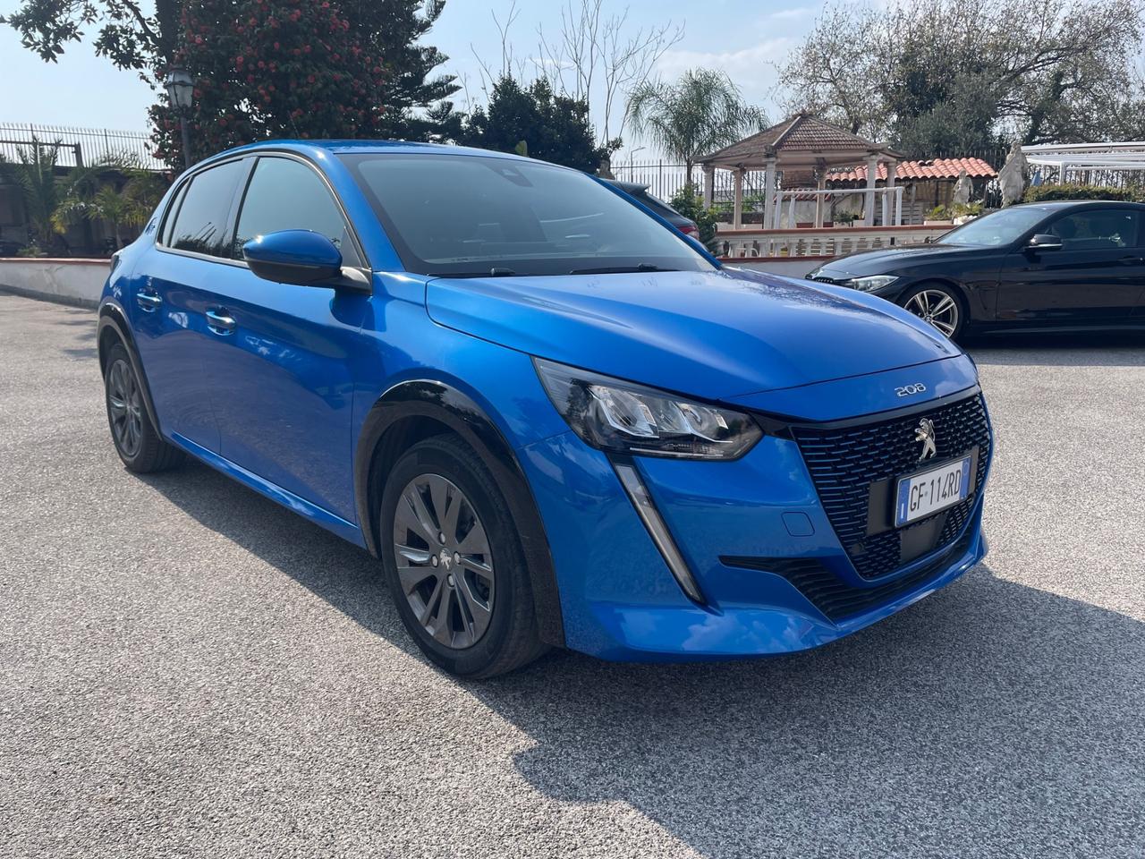 Peugeot 208 e 136 CV 5 porte Allure Pack Cockpit