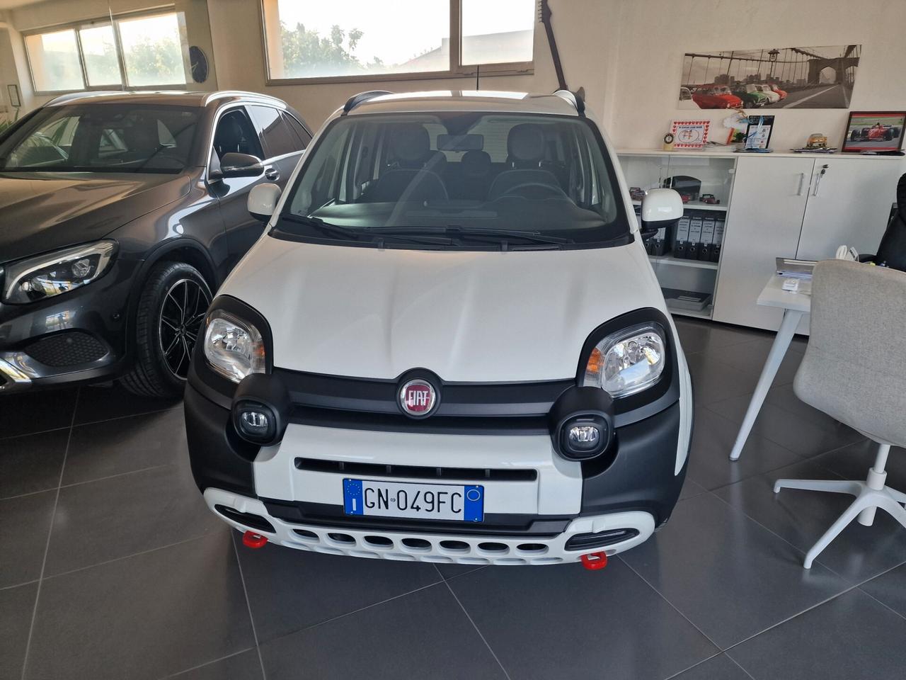 Fiat Panda 1.0 FireFly S&S Hybrid City Cross