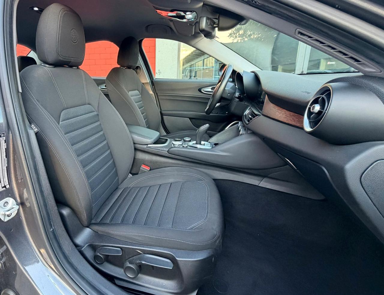 Alfa Romeo Giulia 2.2 Turbodiesel 160 CV AT8