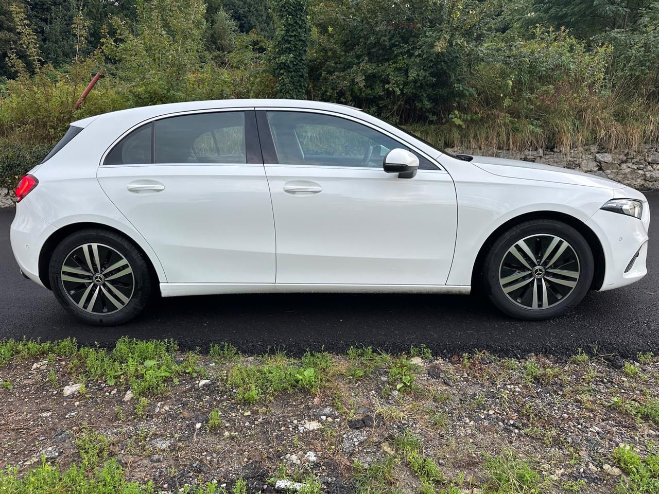 Mercedes-benz A 180 Automatic Sport - 2022