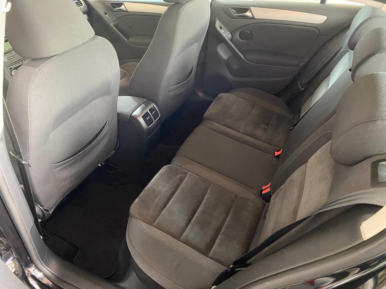 Volkswagen Golf 1.6 TDI DPF 5p. Highline