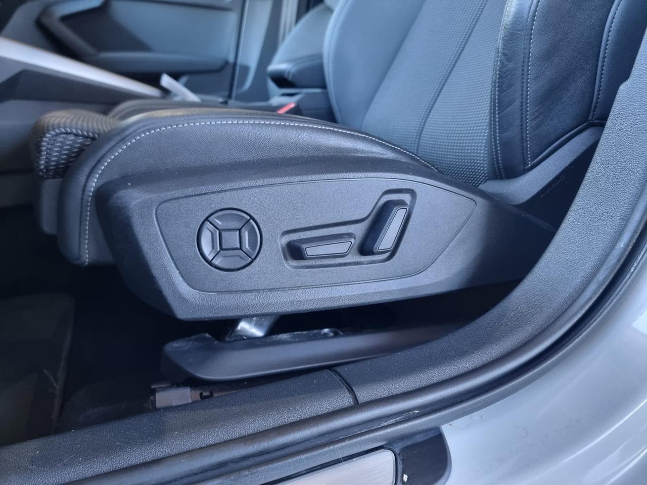 Audi A3 SPB 35 TDI S tronic S line BLACK FRIDAY