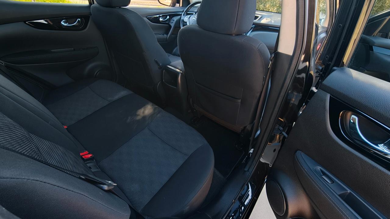 Nissan Qashqai 1.5 dCi Tekna