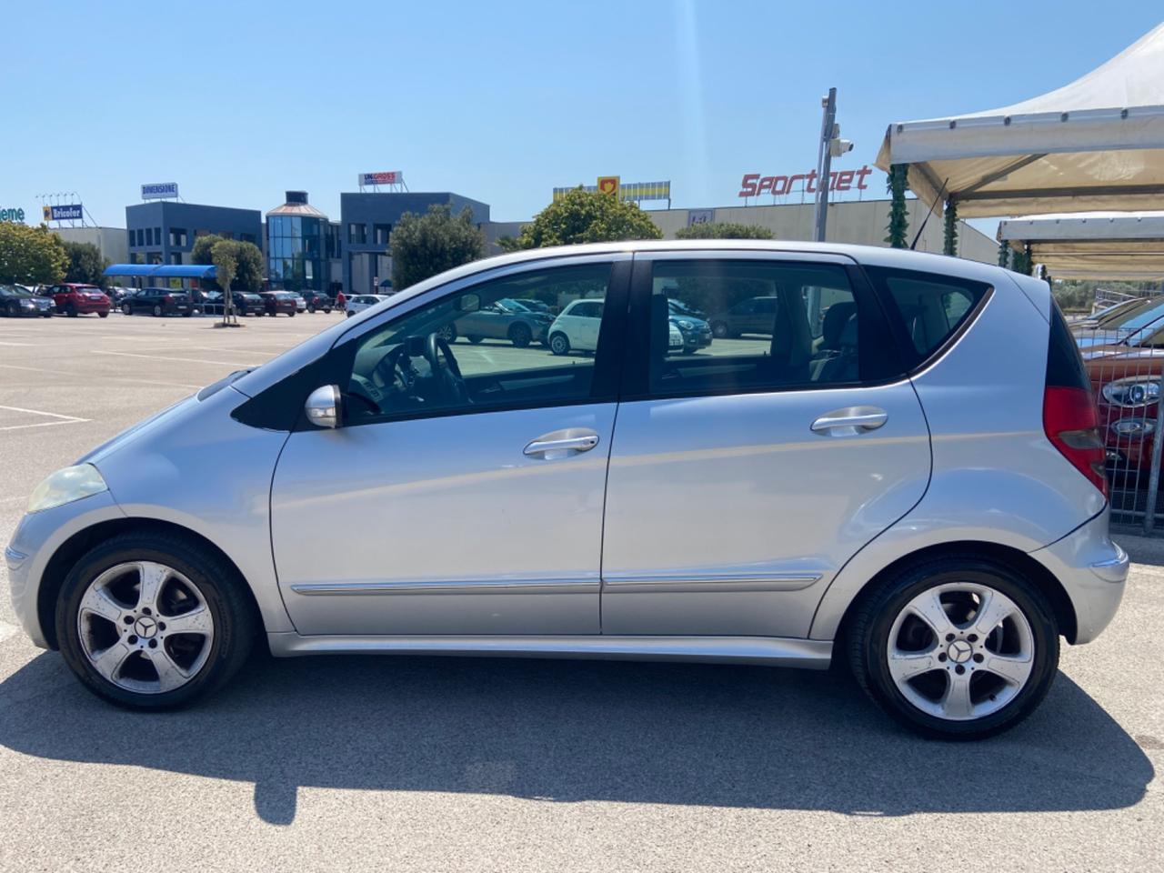Mercedes A 180 CDI Avantgarde 11/2010 2.0 109cv