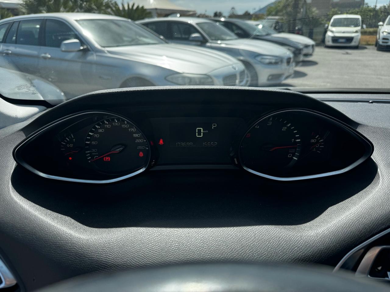 Peugeot 308 BlueHDi 130 S&S EAT8 GT Line