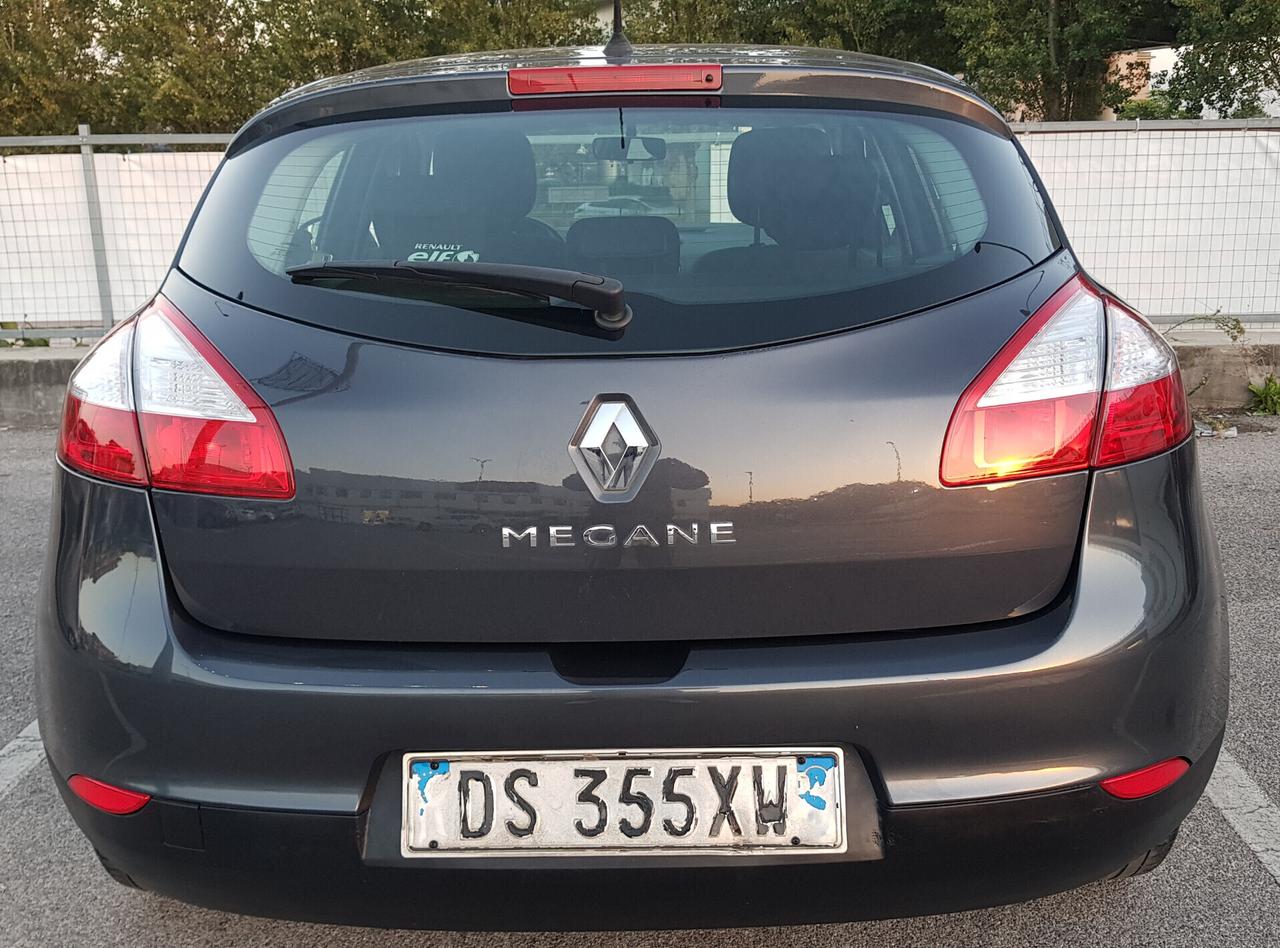 RENAULT MEGANE 1.6 GPL 5P 110CV 01/2009