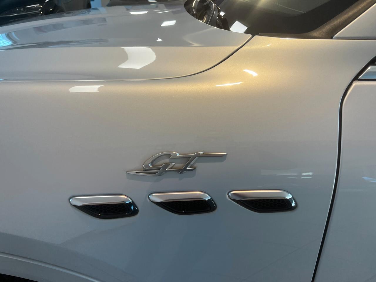 Maserati Grecale MHEV 300 CV AWD GT