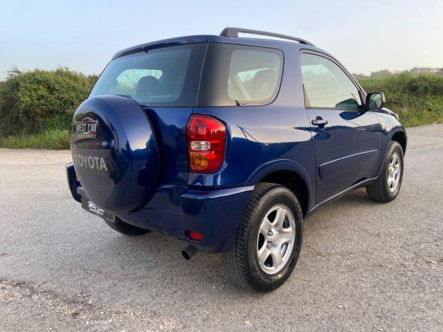 TOYOTA RAV 4 RAV4 2.0 Tdi D-4D cat 3 porte Sol