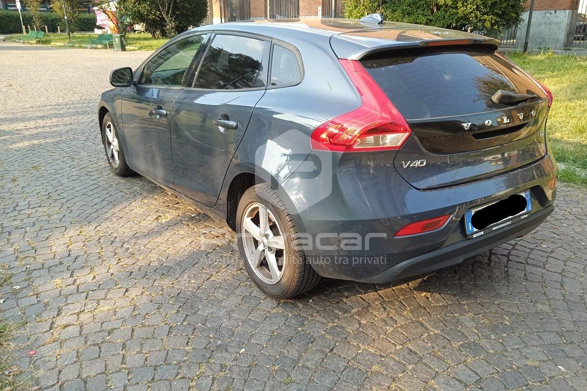 VOLVO V40 D2 Kinetic