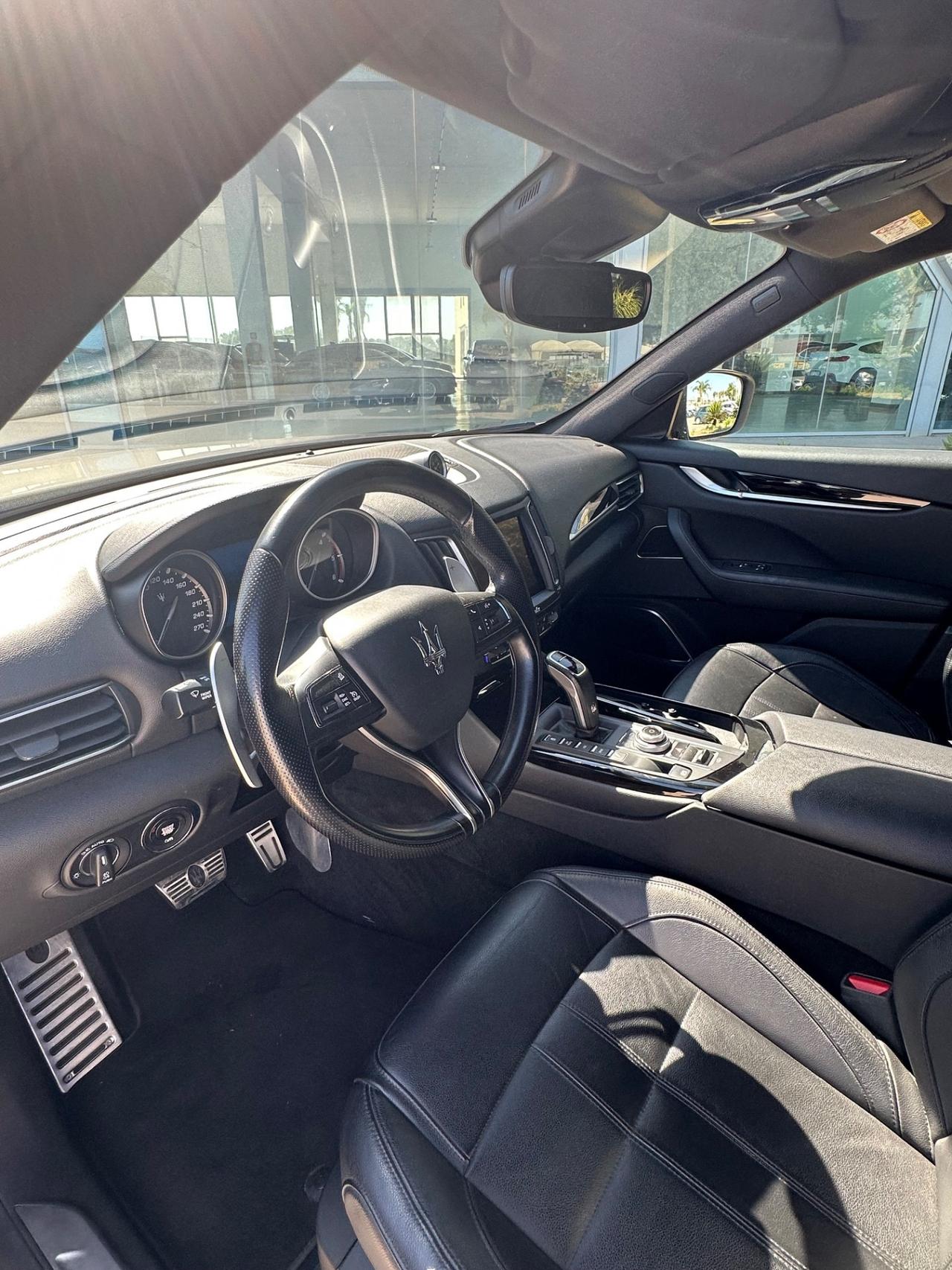 Maserati Levante V6 Diesel 275 CV AWD Gransport