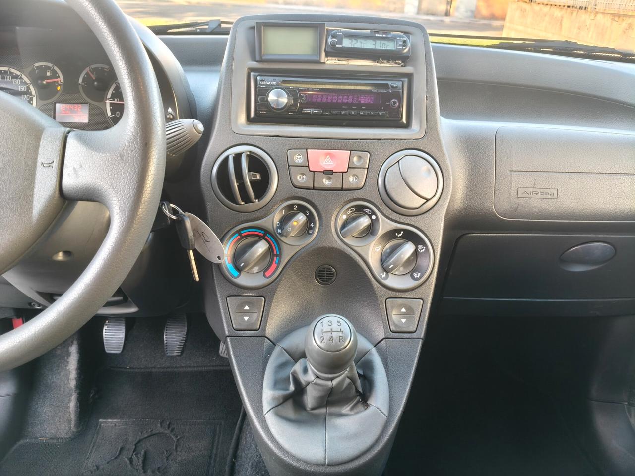 Fiat Panda 1.2 Dynamic SOLAMENTE 123.000 KM
