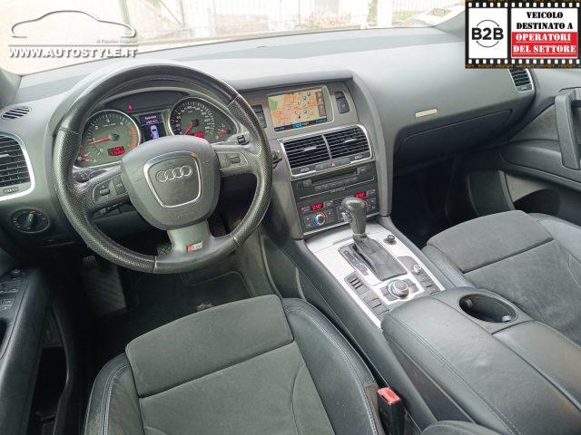 AUDI Q7 3.0 V6 TDI 240Cv *7POSTI* quattro Tiptronic S-LINE