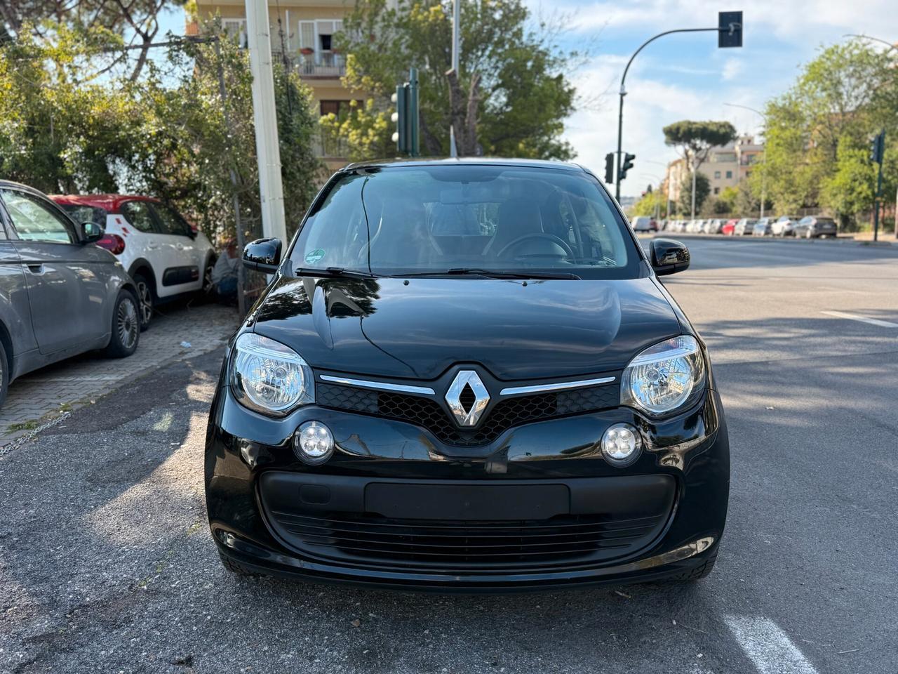 Renault Twingo SCe Intens Limited
